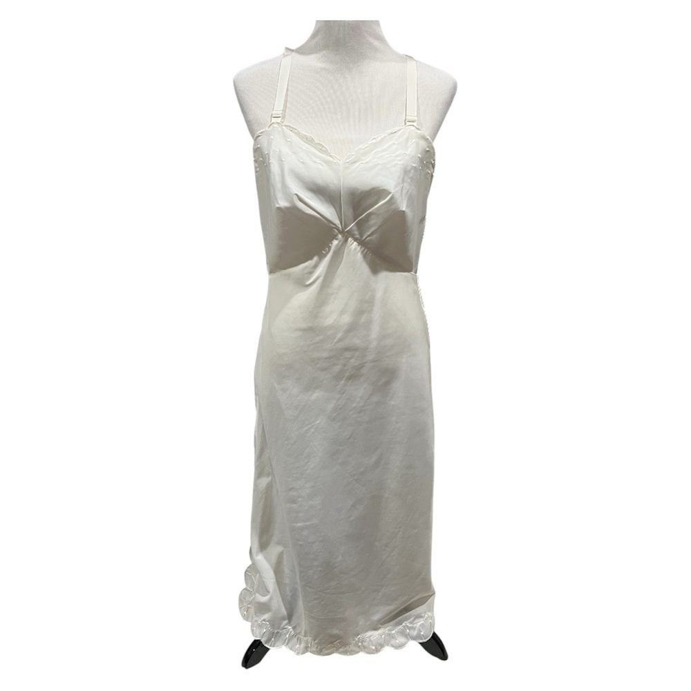 Vintage 1950s Barbizon Candie Tafredda 14 Tall Miss Nylon Slip Dress